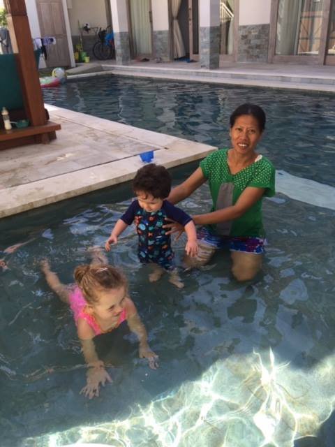 Bali nanny service - babby sitter ipah